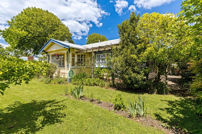 13 Kent Road, Saint Johns Hill, Whanganui - Carousel 2