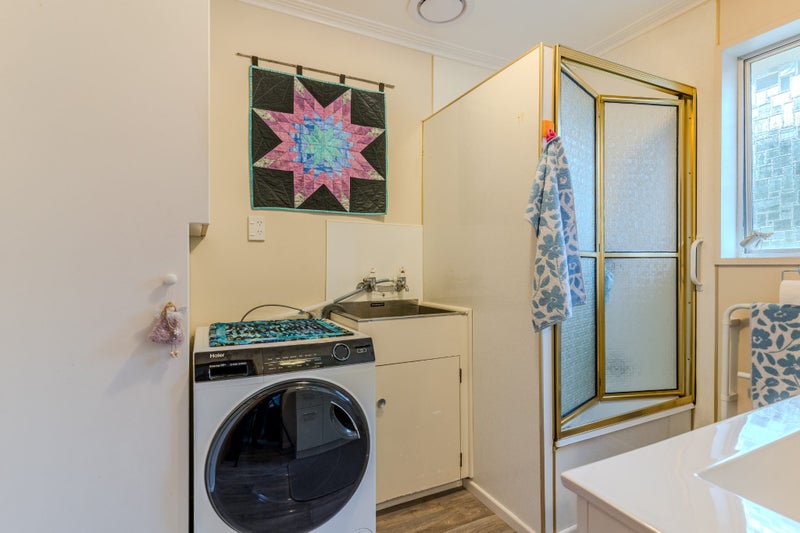 81A Maryhill Terrace, Maryhill, Dunedin - Carousel 16