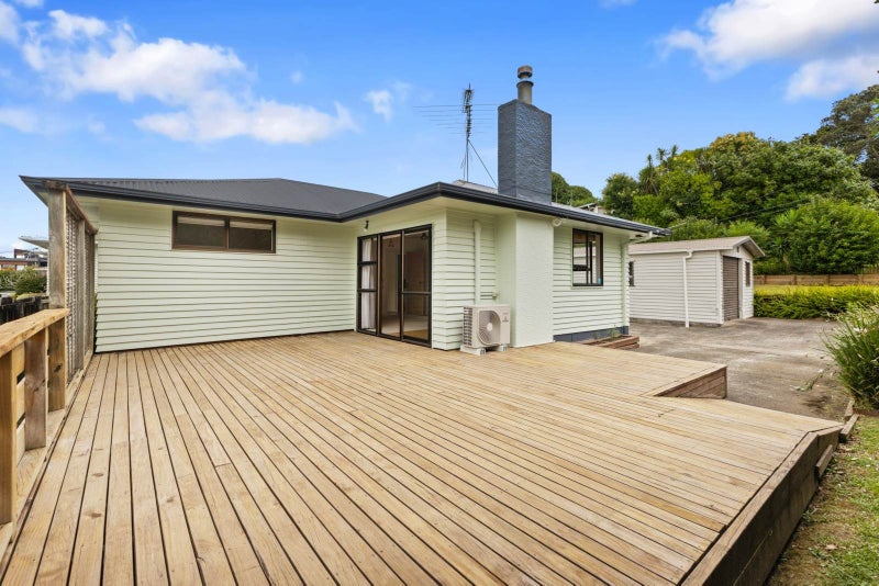 2 Potiki Place, Glen Innes, Auckland - Carousel 2