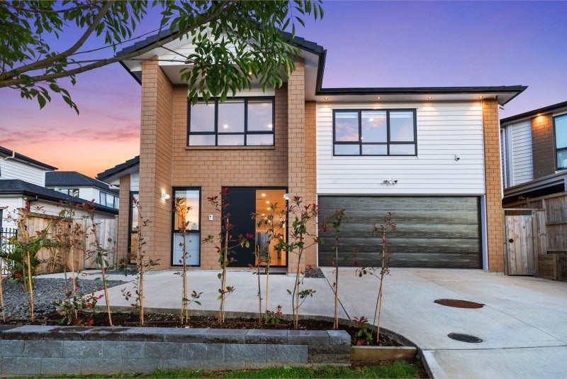 4 Koromeke Street, Flat Bush, Auckland - Carousel 1