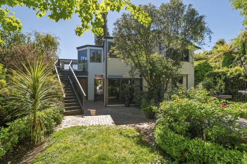 27  Awatea Terrace, Lynmore, Rotorua, Bay Of Plenty - Carousel 1