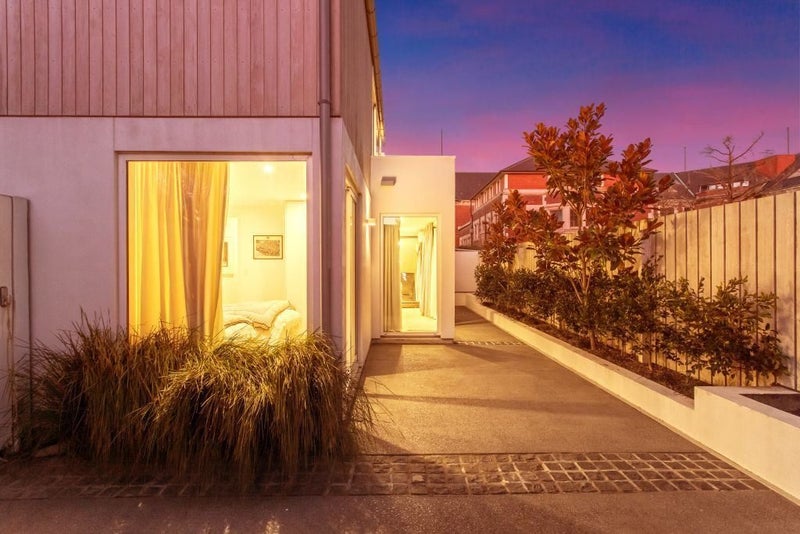 26C Salisbury Street, Christchurch Central, Christchurch - Carousel 1