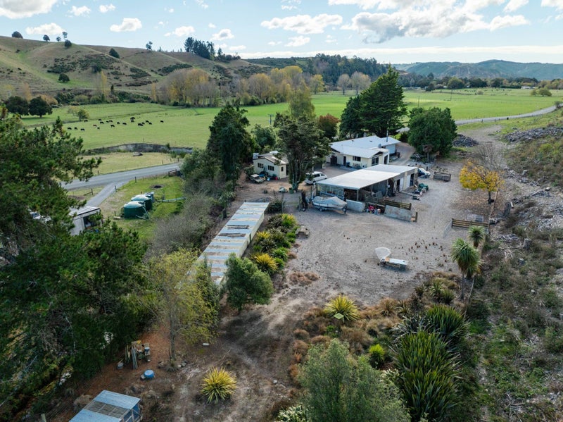 207 Eighty Eight Valley Road, Wakefield - Carousel 30