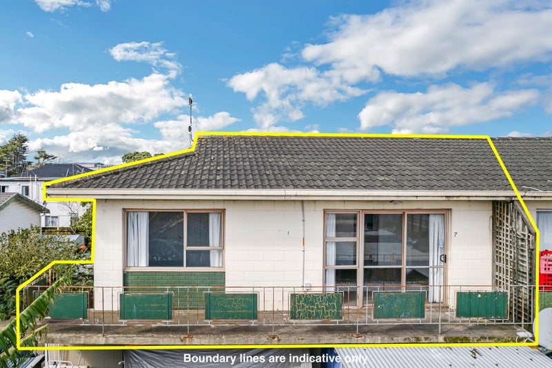 7/17 Luke Street, Otahuhu, Auckland - Carousel 1
