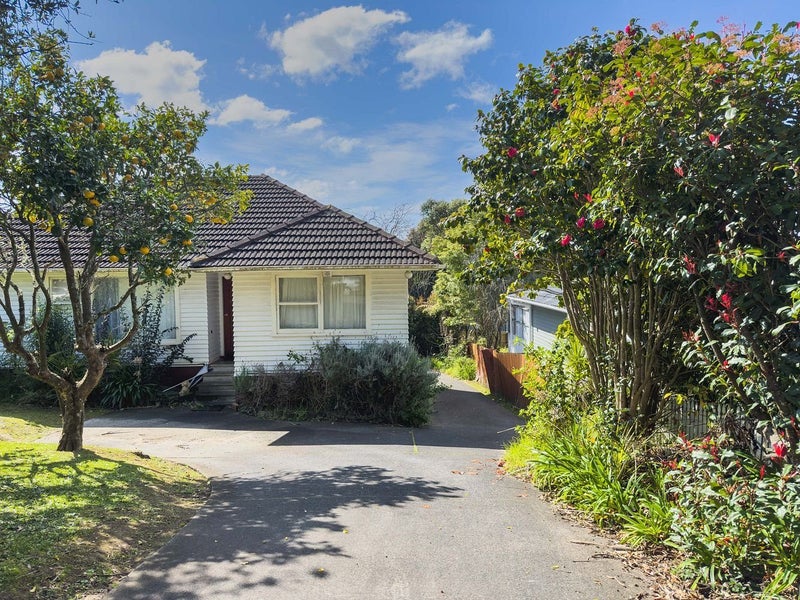32 Rosalind Road, Glenfield, Auckland - Carousel 11