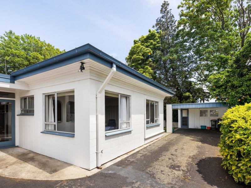 51 Orchard Avenue, Enderley, Hamilton - Carousel 1