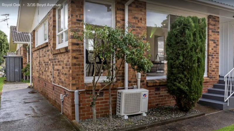 3/16 Boyd Avenue, Onehunga, Auckland - Carousel 1
