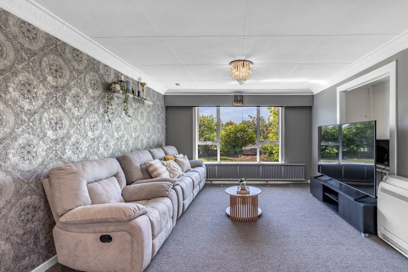 400 North Road, Waikiwi, Invercargill - Carousel 2