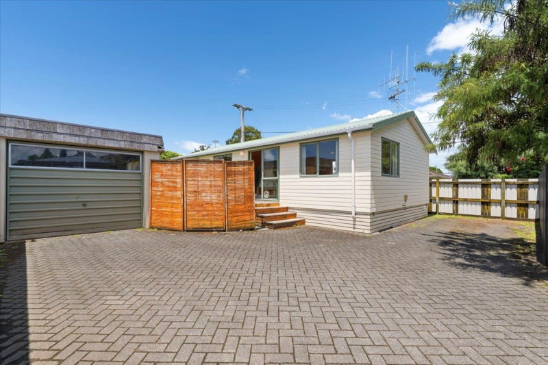 89B Windsor Road, Bellevue, Tauranga - Carousel 1
