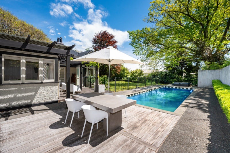 54 Iona Road, Havelock North, Havelock North - Carousel 2