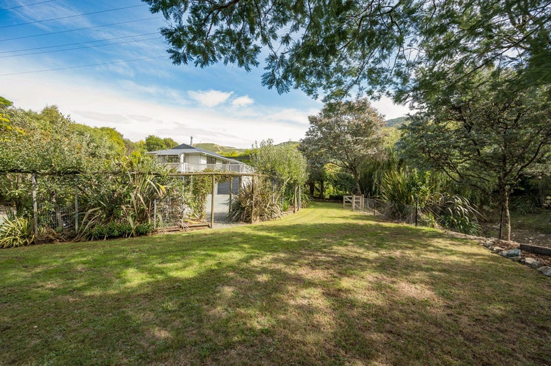 169 Cable Bay Road, Nelson - Carousel 2