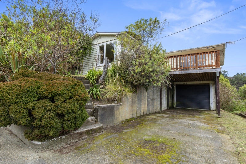 34 John Street, Stokes Valley, Lower Hutt - Carousel 24