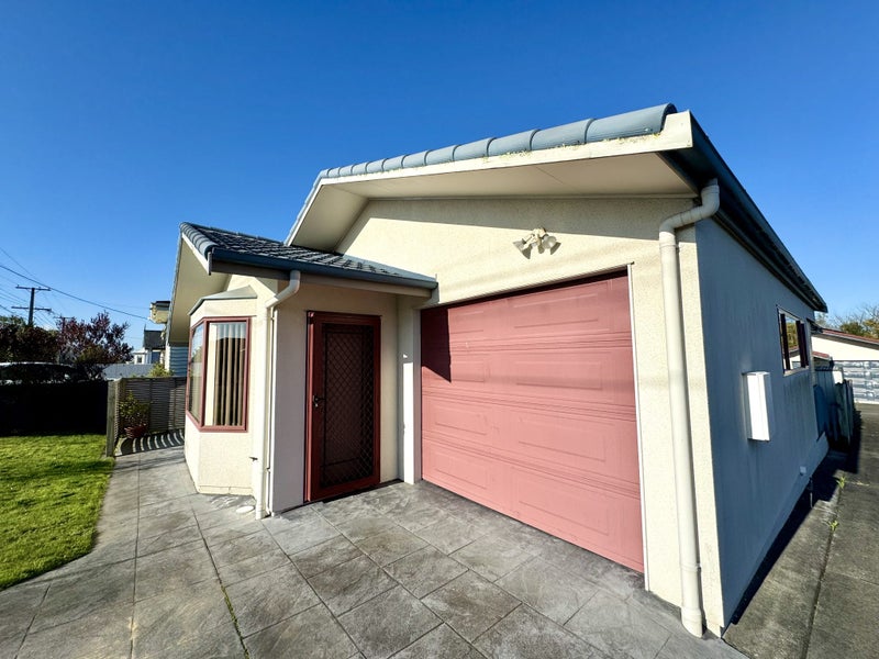 7B Wellington Road, Waipukurau - Carousel 1