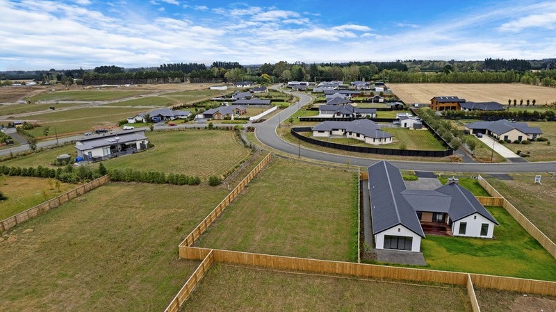 51 Kingsdowne Drive, West Melton, West Melton - Carousel 8