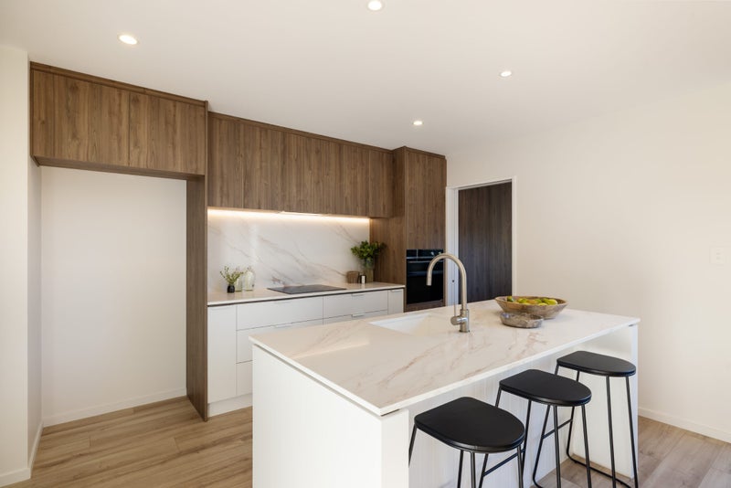 12 Albany Street, St Albans, Christchurch - Carousel 2