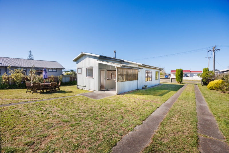 23 Norton Street, Foxton Beach, Foxton - Carousel 1