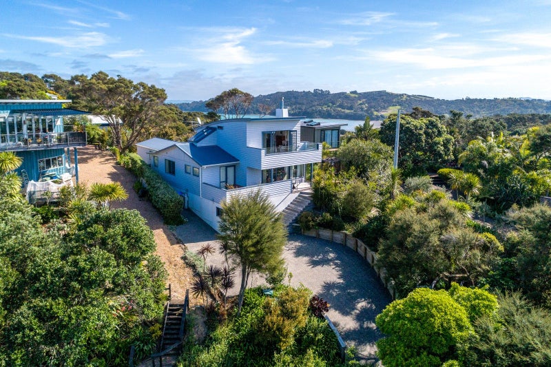 35 Tawa Street, Oneroa, Waiheke Island - Carousel 20