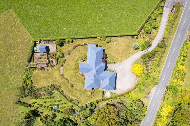 111 Hurworth Road, Hurworth, New Plymouth - Carousel 47