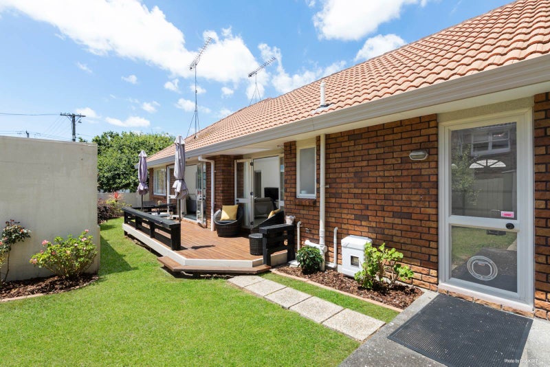 1/26 Inkerman Street, Onehunga, Auckland - Carousel 1