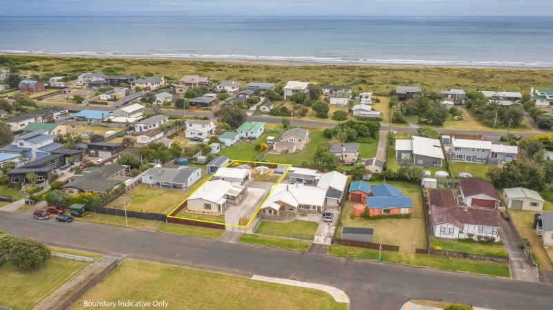 31 Park Avenue, Waitarere Beach, Levin - Carousel 2