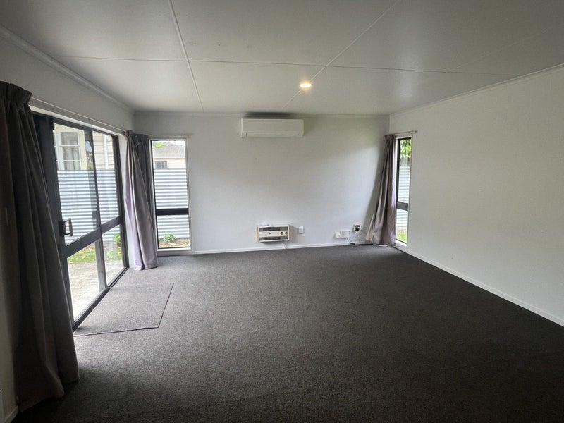496 Ferguson Street, Palmerston North, Palmerston North - Carousel 2