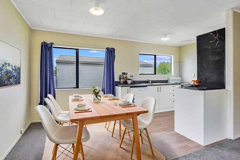 27A Wellington Street, Hamilton East, Hamilton - Carousel 2