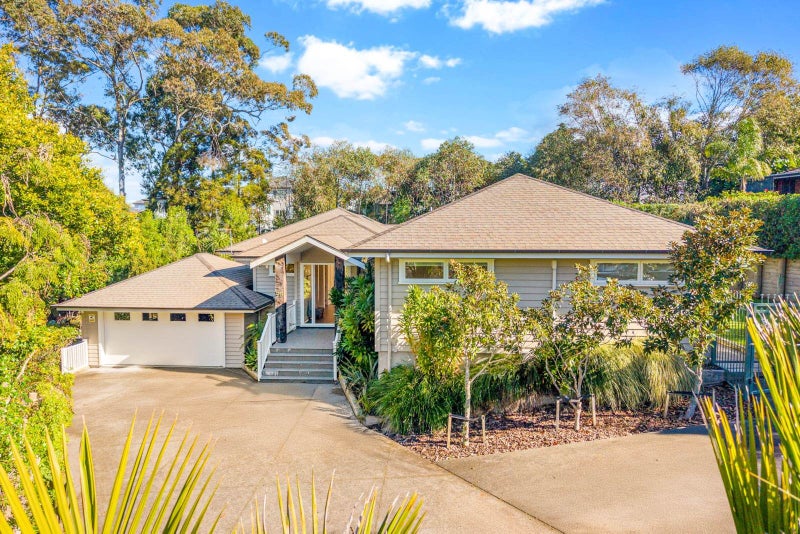 59 LONELY TRACK ROAD, Fairview Heights, Auckland - Carousel 1