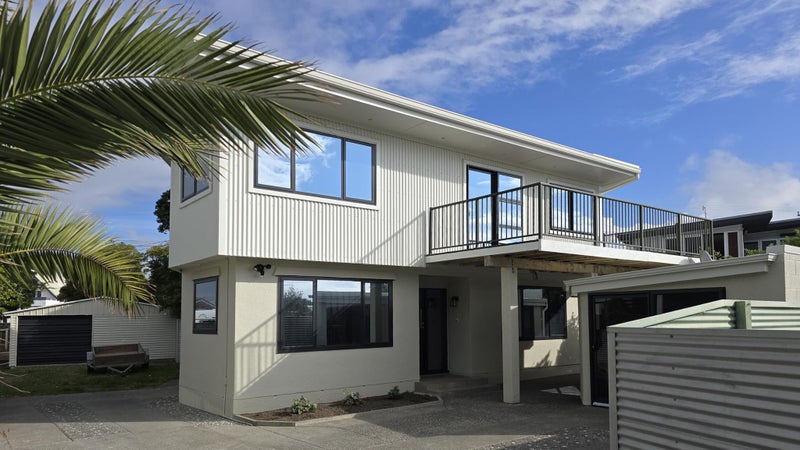 1 A Fergusson Ave, Westshore, Napier, Hawke's Bay - Carousel 1