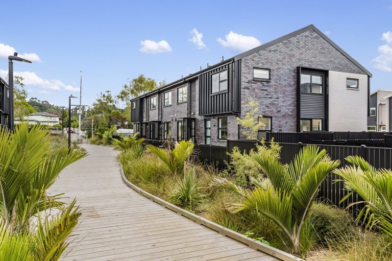 7/664 Swanson Road, Swanson, Waitakere City, Auckland - Carousel 1