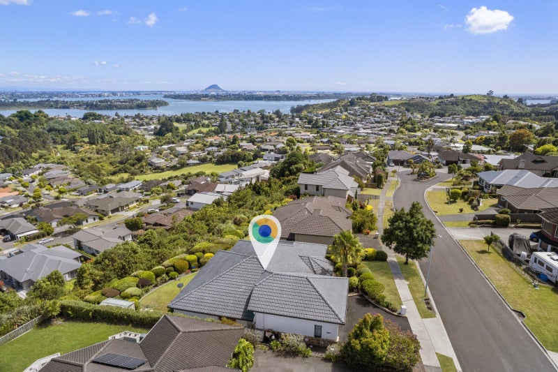 15 Aurora Avenue, Welcome Bay, Tauranga - Carousel 2