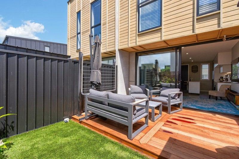 429B Jackson Street, Petone, Lower Hutt - Carousel 1