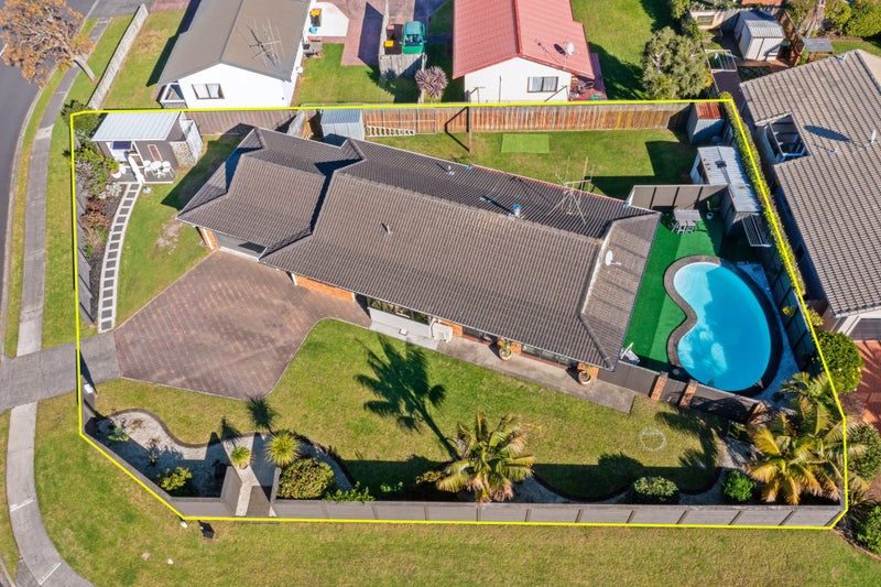 15 Sunrise Avenue, Mount Maunganui, Mount Maunganui - Carousel 2