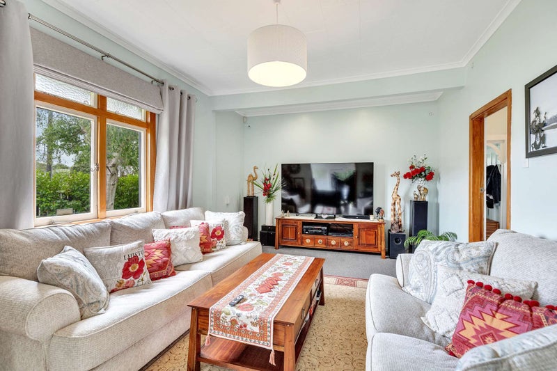 40 Jellicoe Street, Whanganui East, Whanganui - Carousel 2