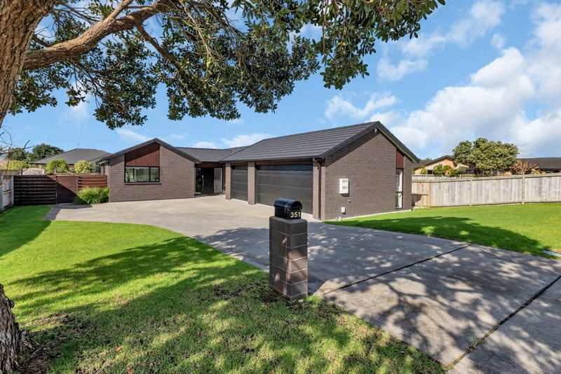351 One Tree Point Road, One Tree Point - Carousel 2