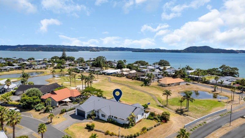 2 Cayman Court, One Tree Point - Carousel 33