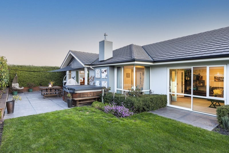 12 Westpark Drive, Burnside, Christchurch - Carousel 25