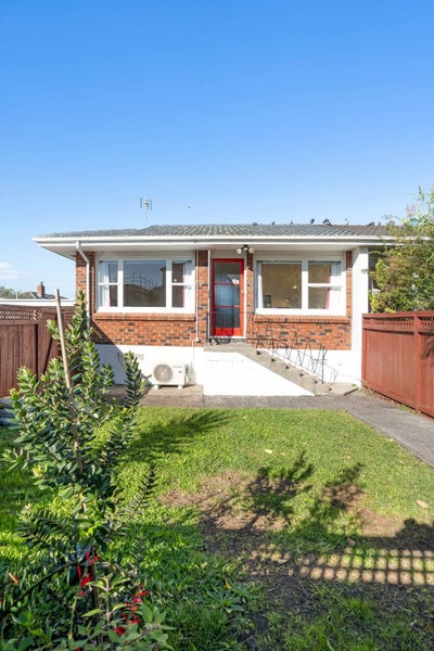 9/27 Nikau Street, New Lynn, Auckland - Carousel 25