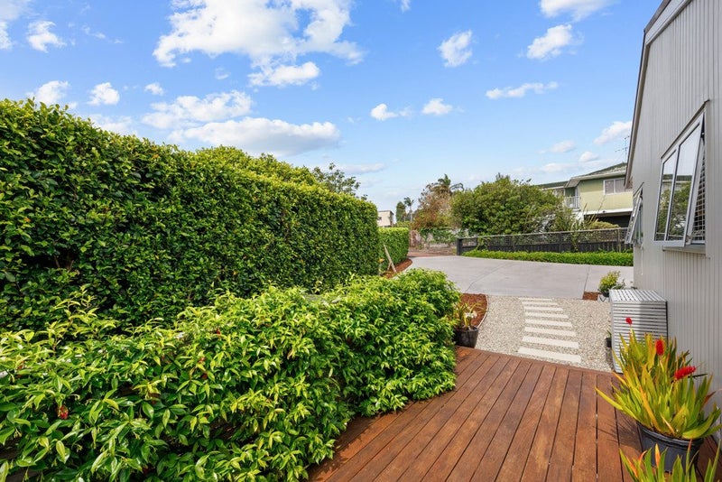22 Sunnyhill Crescent, Sunnyhills, Auckland - Carousel 50