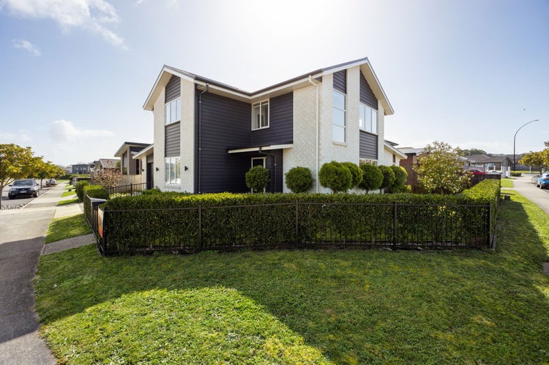 2 McCorquindale Drive, Flagstaff, Hamilton - Carousel 18