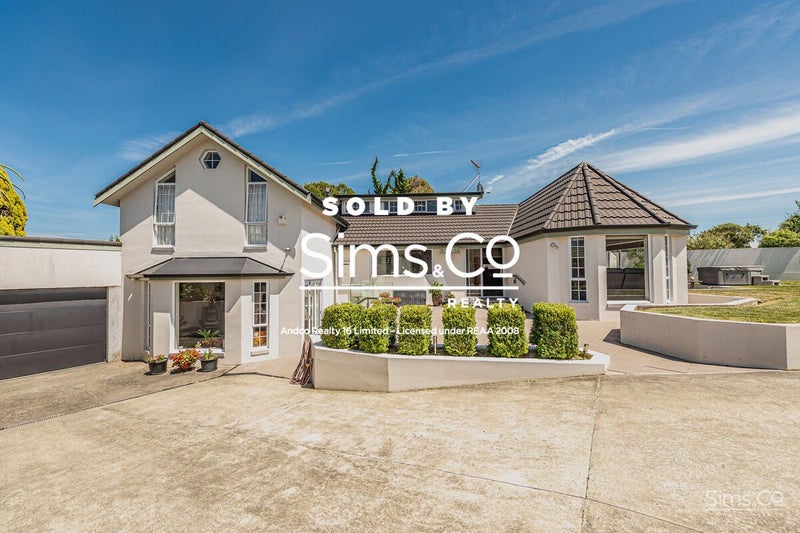2 Burtts Road, Durie Hill, Whanganui - Carousel 1