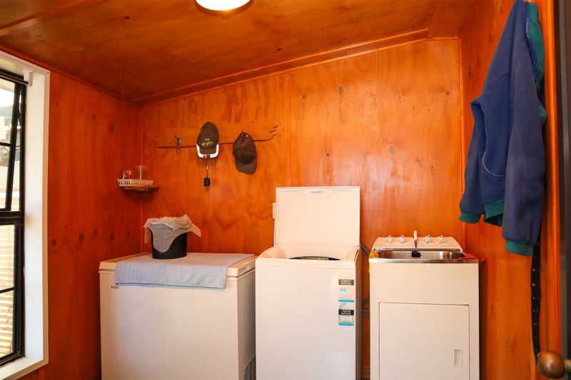 49 Omapere Street, Dobson, Greymouth - Carousel 43