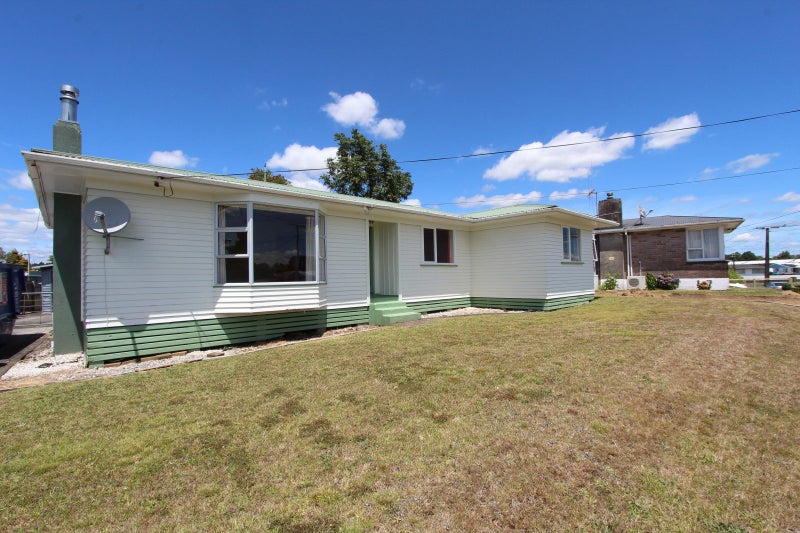 12 Myrtle Grove, Putaruru - Carousel 1