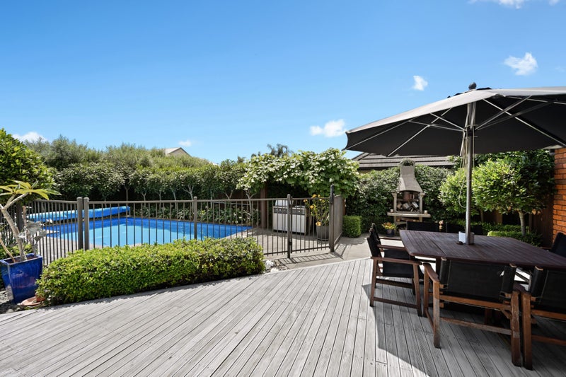 8 Aquila Crescent, Rototuna North, Hamilton - Carousel 2