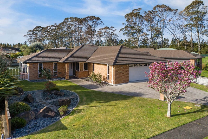 3 Reabrook Place, Katikati, Katikati - Carousel 2