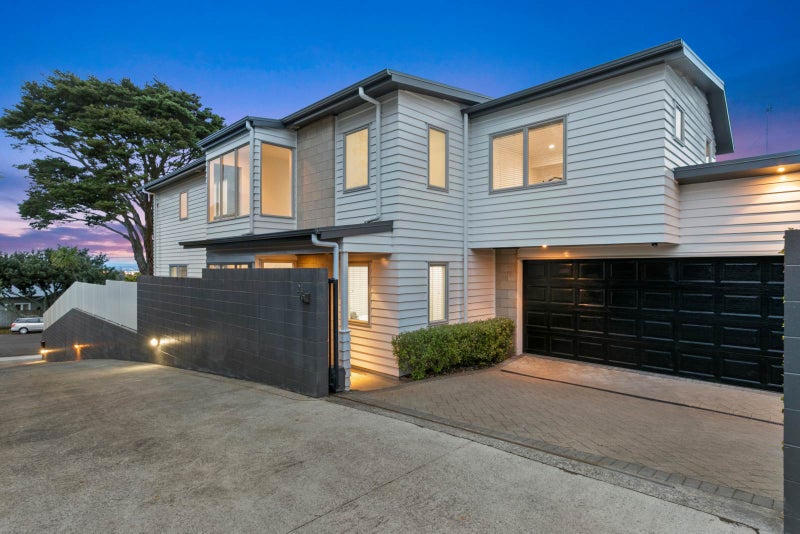 24 Rowan Road, Epsom, Auckland - Carousel 1