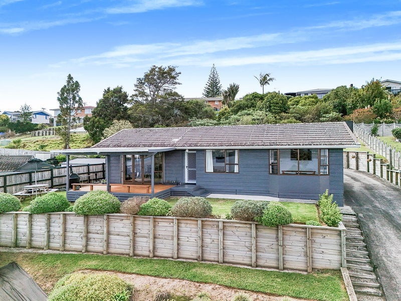 29 Lakeview Terrace, Huntly, Huntly - Carousel 1