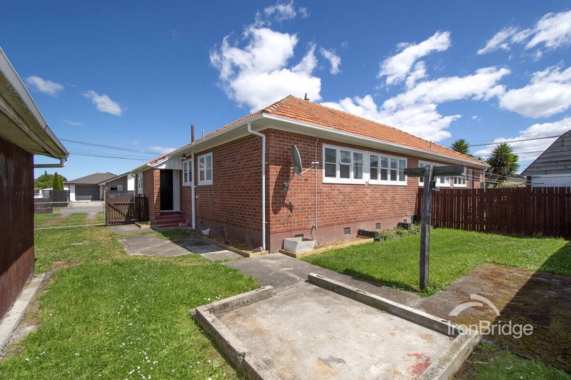 3 Hobson Street, Woolston, Christchurch - Carousel 15