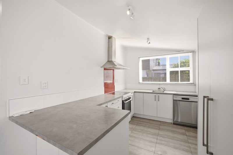 41 MacKenzie Avenue, Woolston, Christchurch - Carousel 2