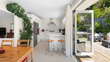 22 Gerontius Glade, Torbay, Auckland - Carousel 1