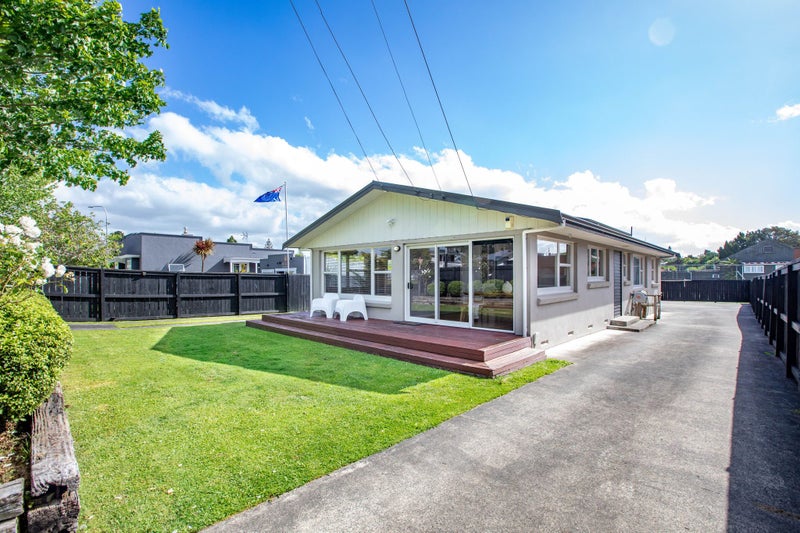 5 Hobson Street, Maeroa, Hamilton - Carousel 2